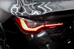 
										2021 BMW M4 Competition full									