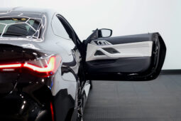 
										2021 BMW M4 Competition full									