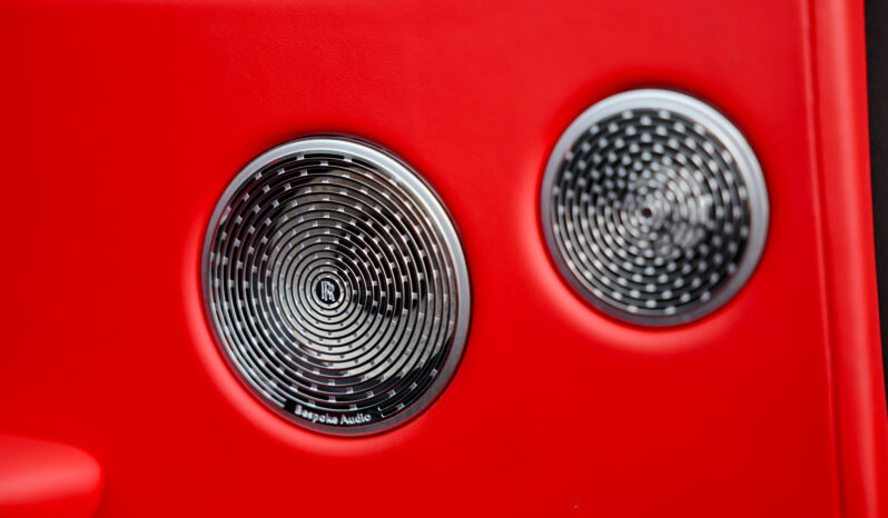 
								2022 Rolls Royce Cullinan Black Badge full									