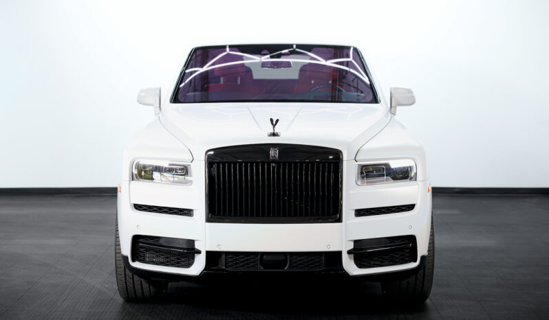 
								2022 Rolls Royce Cullinan Black Badge full									