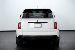 
										2022 Rolls Royce Cullinan Black Badge full									