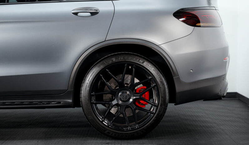 
								2021 Mercedes AMG GLC 63S Coupe full									