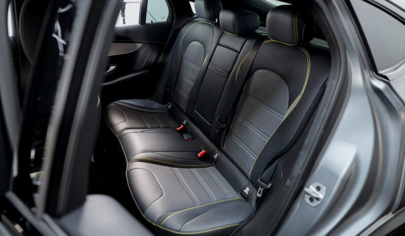 
								2021 Mercedes AMG GLC 63S Coupe full									