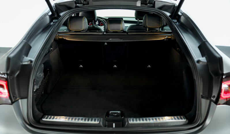 
								2021 Mercedes AMG GLC 63S Coupe full									