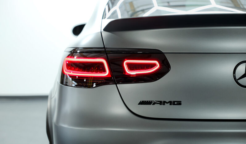 
								2021 Mercedes AMG GLC 63S Coupe full									