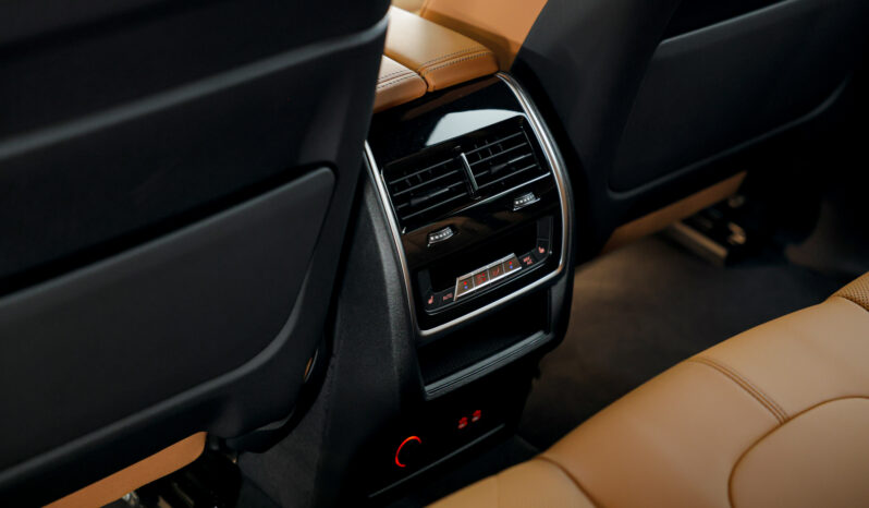 
								2024 BMW X5 xDrive40i full									