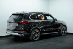 
										2024 BMW X5 xDrive40i full									