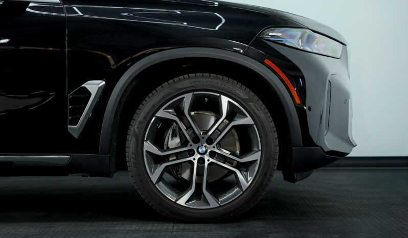 
								2024 BMW X5 xDrive40i full									