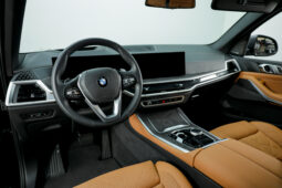 
										2024 BMW X5 xDrive40i full									