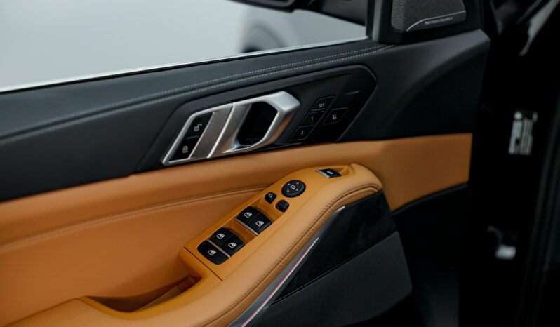 
								2024 BMW X5 xDrive40i full									