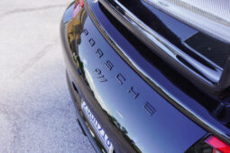 
										2018 Porsche 911 Carrera full									