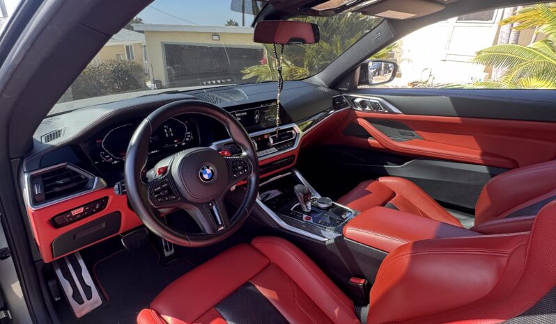 
								2022 BMW M4 Competition full									