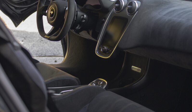 
								2019 Mclaren 600LT full									