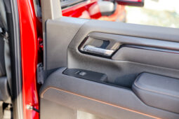 
										2025 GMC Sierra 2500HD AT4 full									