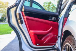 
										2017 Porsche Panamera full									