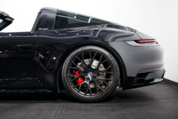 
										2022 Porsche 911 Targa 4S full									