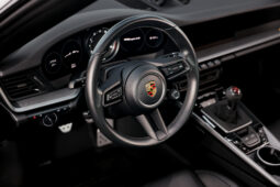 
										2022 Porsche 911 Targa 4S full									