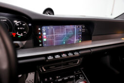 
										2022 Porsche 911 Targa 4S full									